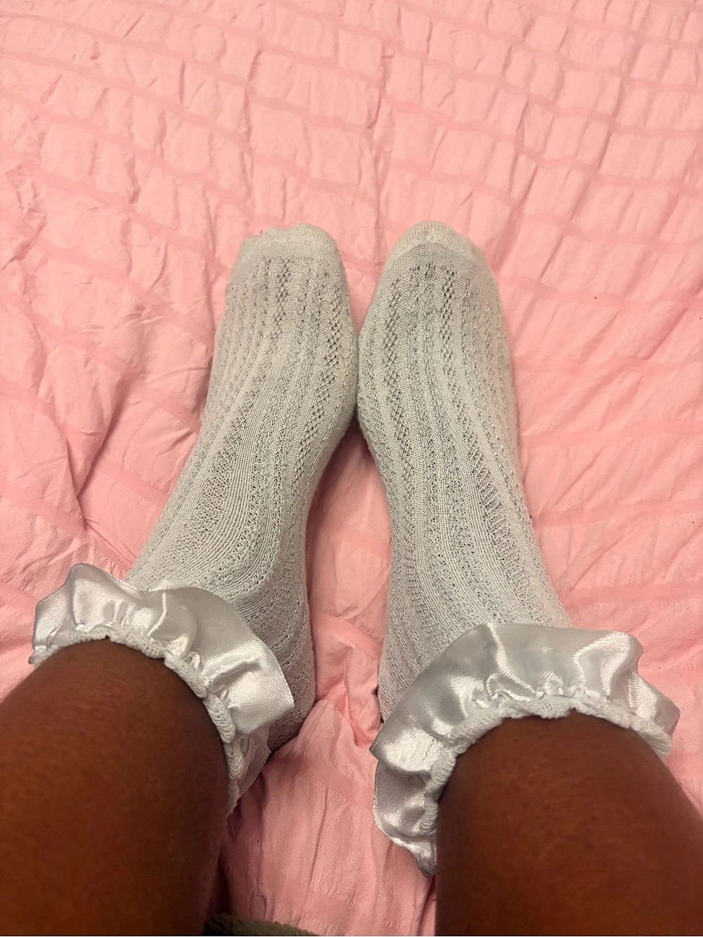White Ruffle Cuff Socks - Picture 3 of 4